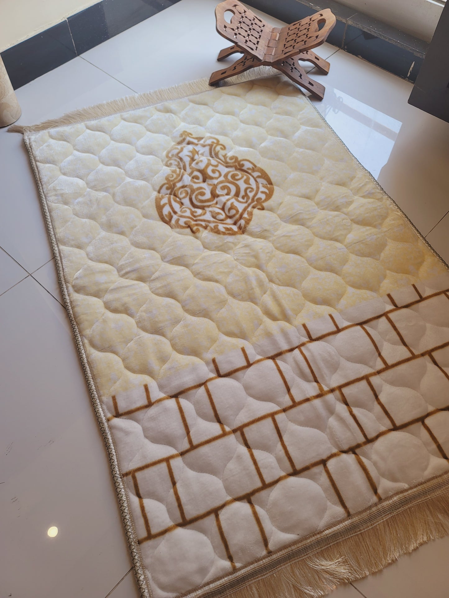 White Pearl Bridal Velvet Quran Set with Ittar Tasbeeh Janamz