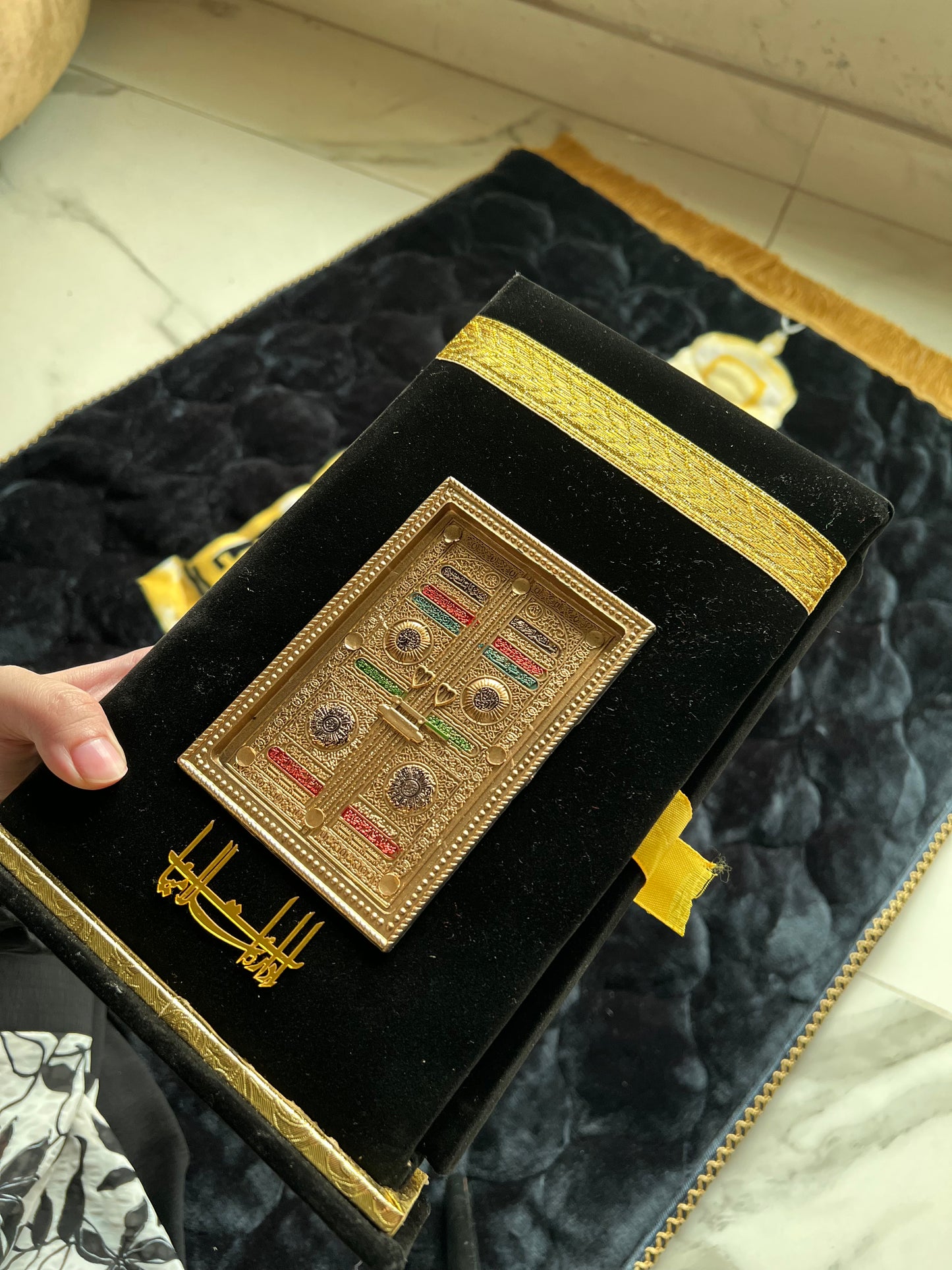 Special Kaaba Quran Gift with Prayer Mat