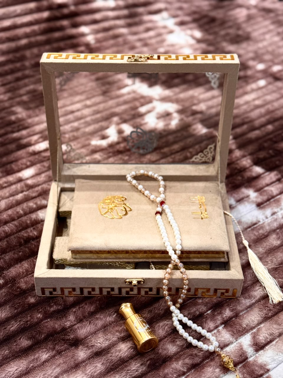 Noor Golden Quran Set- نور گولڈن قرآن سیٹ | Bridal Wedding Islamic Gift