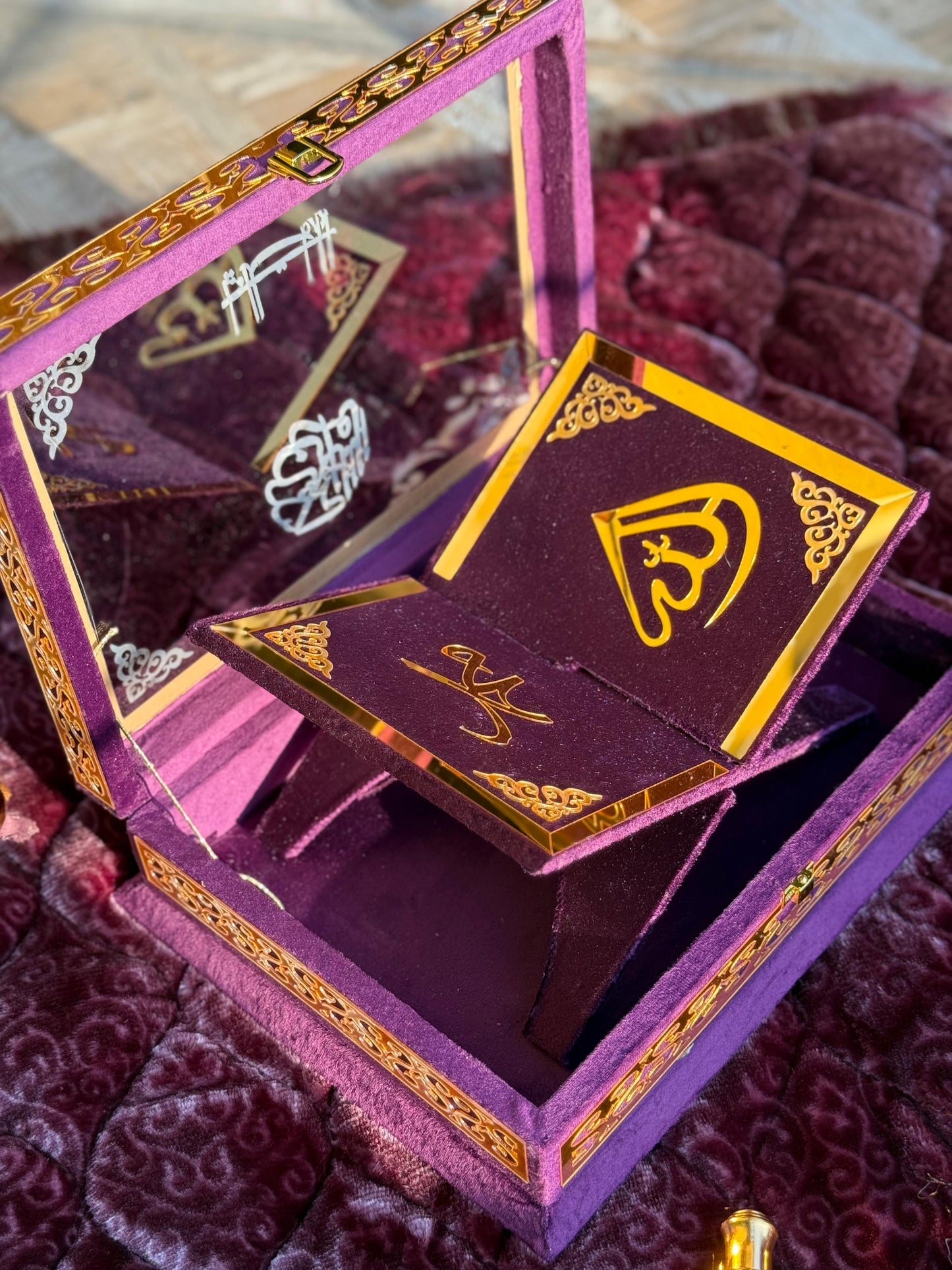 Ziwaj Purple Transparent Set ,Velvet Rahal, Velvet Box , Ittar , Tasbeeh , Counter , Prayer Mat