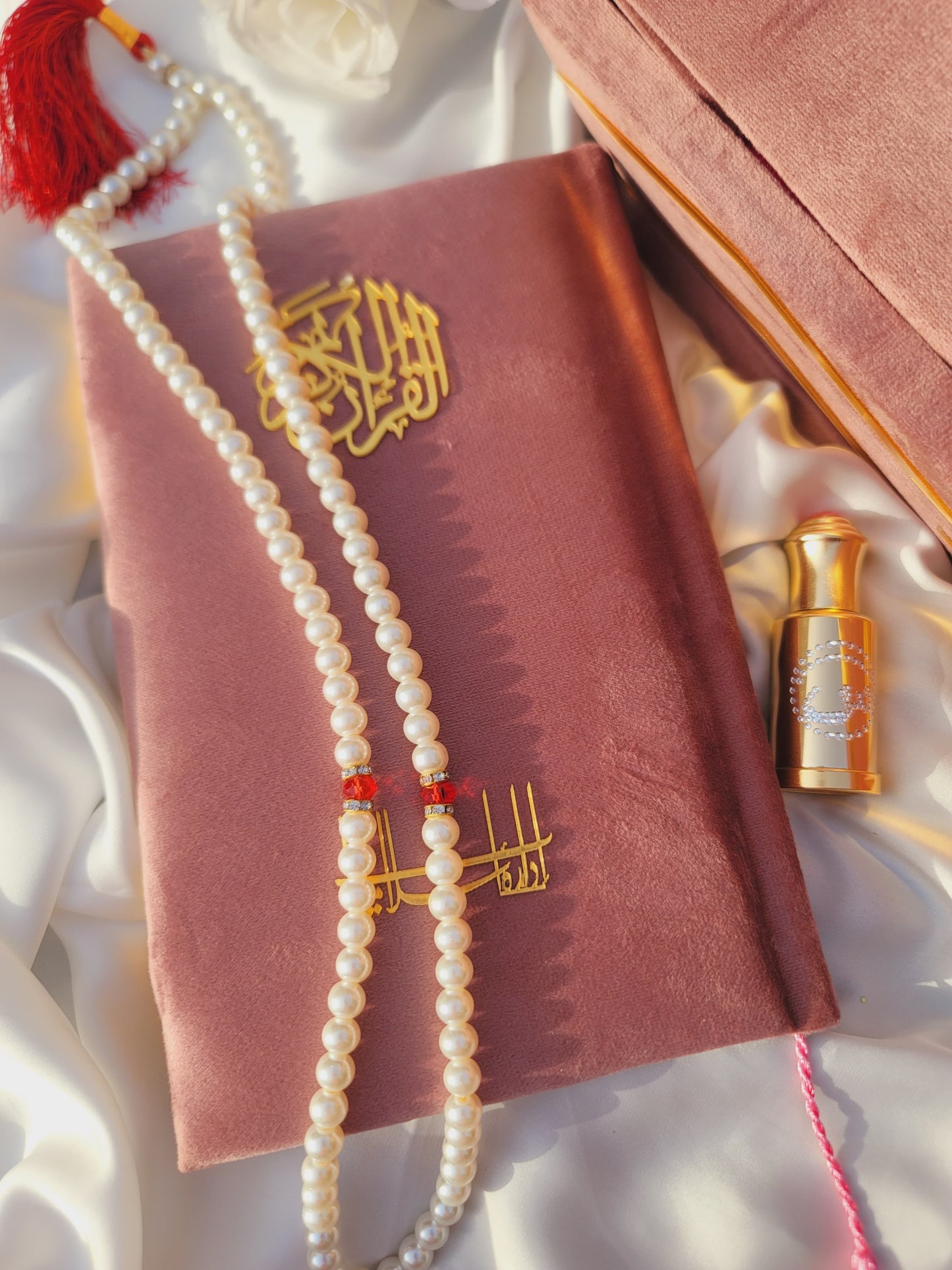 Rose Pink Velvet Quran Set