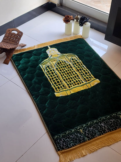 Green Maqam e Ibraheem Jainamaz