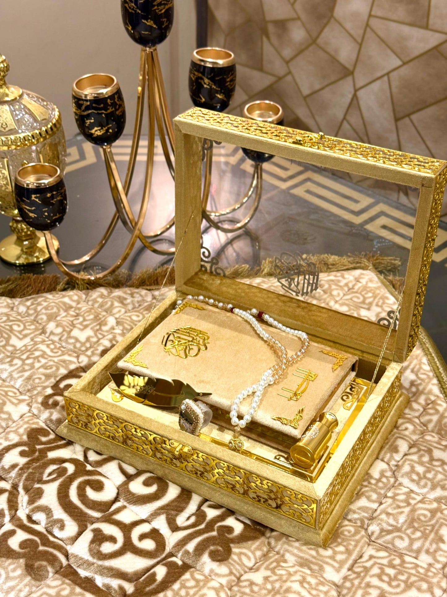 Signature Ziwaj Transparent Quran Gift Box Set - Golden