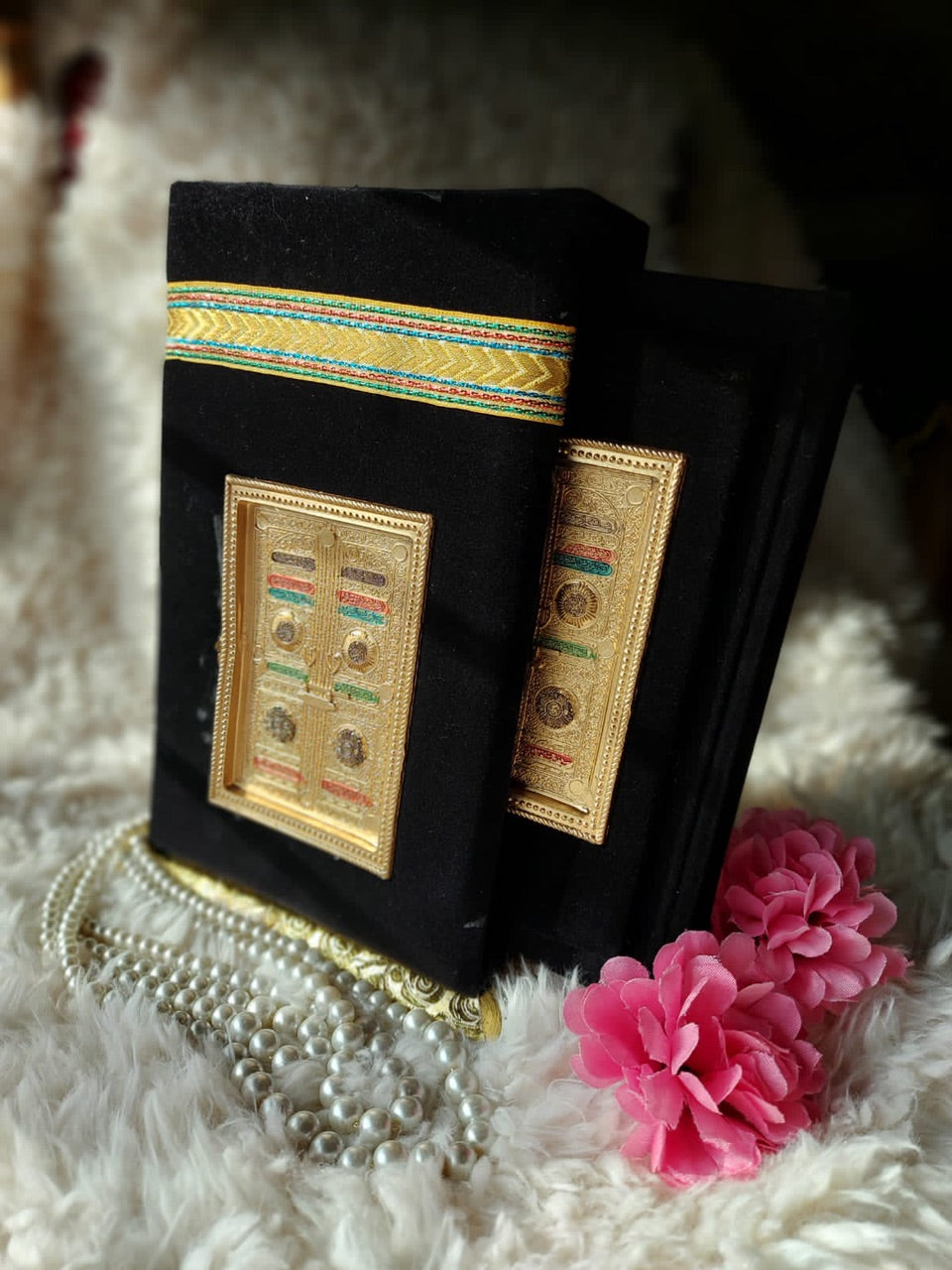 قران مجید مع بکس خانہ کعبہ/ Kaaba Quran with Kaaba Box