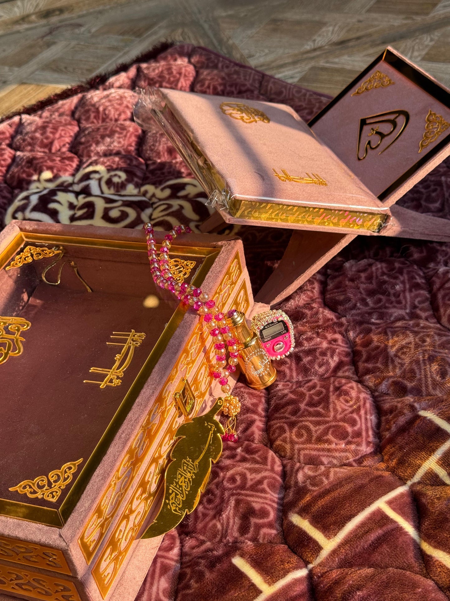 Ziwaj Pink Transparent Set ,Velvet Rahal, Velvet Box , Ittar , Tasbeeh , Counter , Prayer Mat