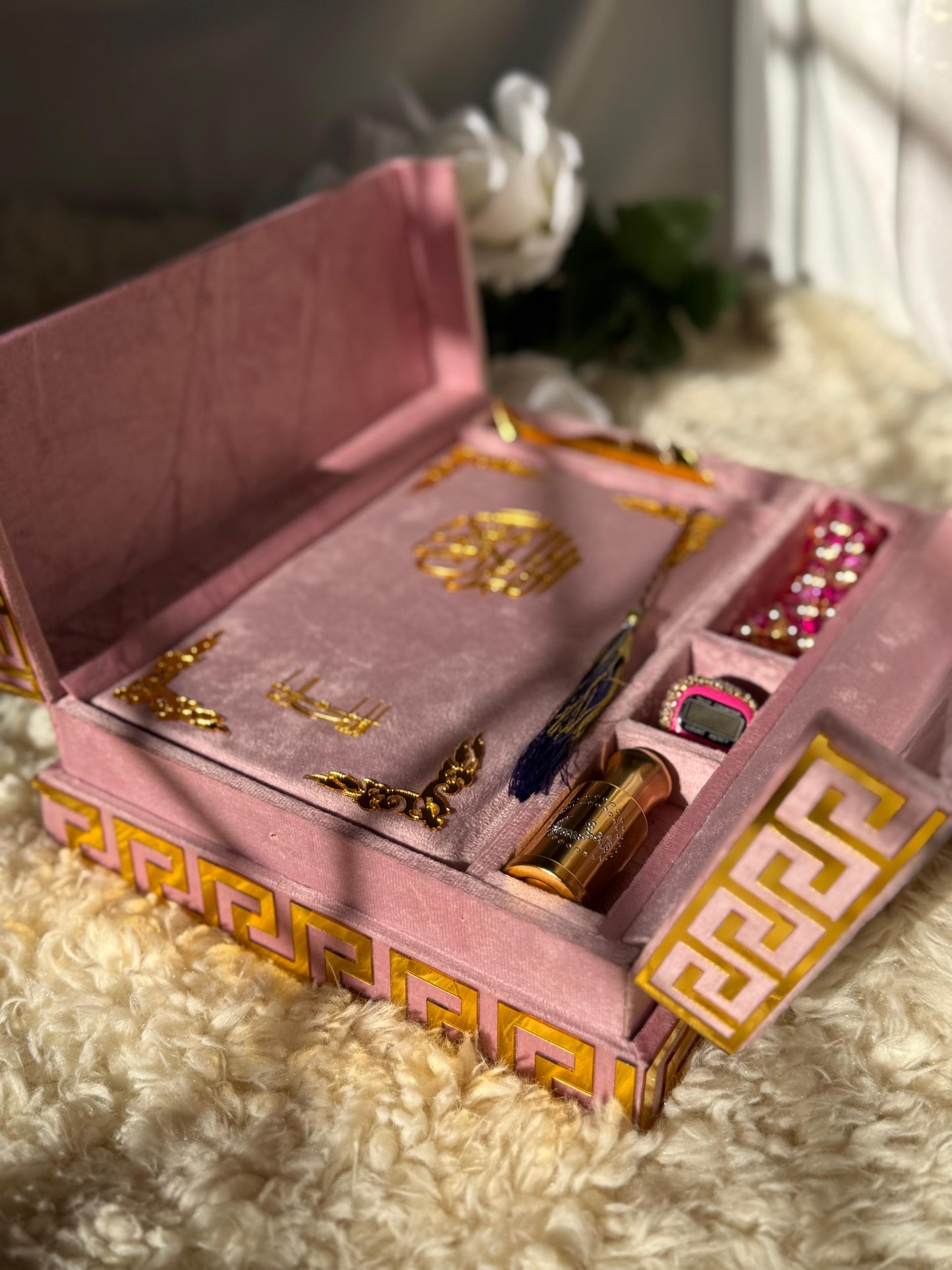 Al Kitab Pink Velvet Standing Quran Set