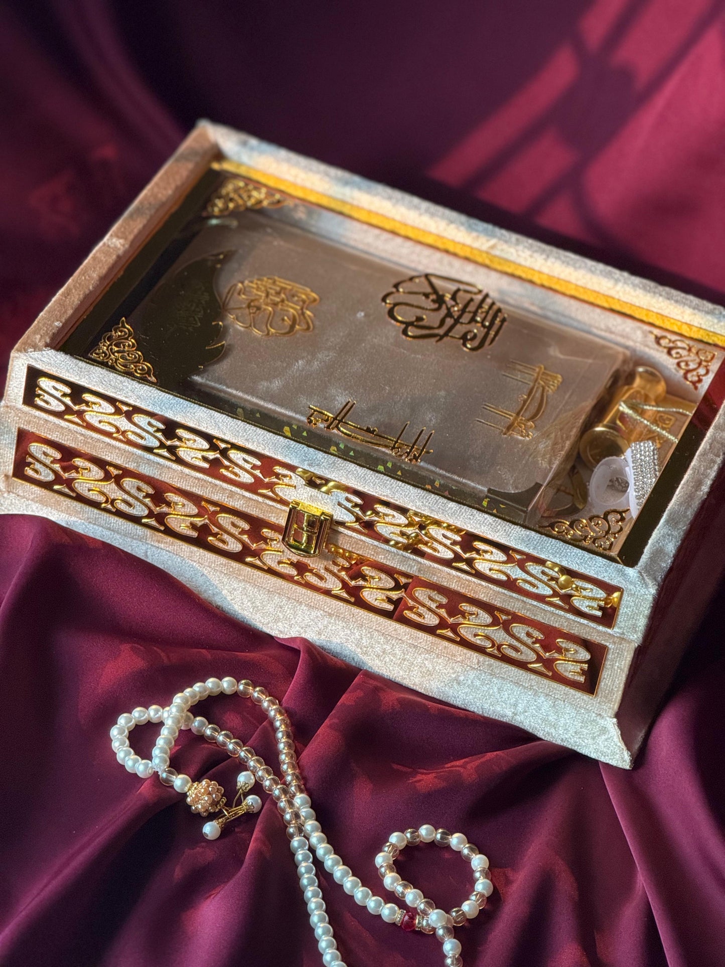 Ziwaj Golden Transparent Set ,Velvet Rahal, Velvet Box , Ittar , Tasbeeh , Counter , Prayer Mat