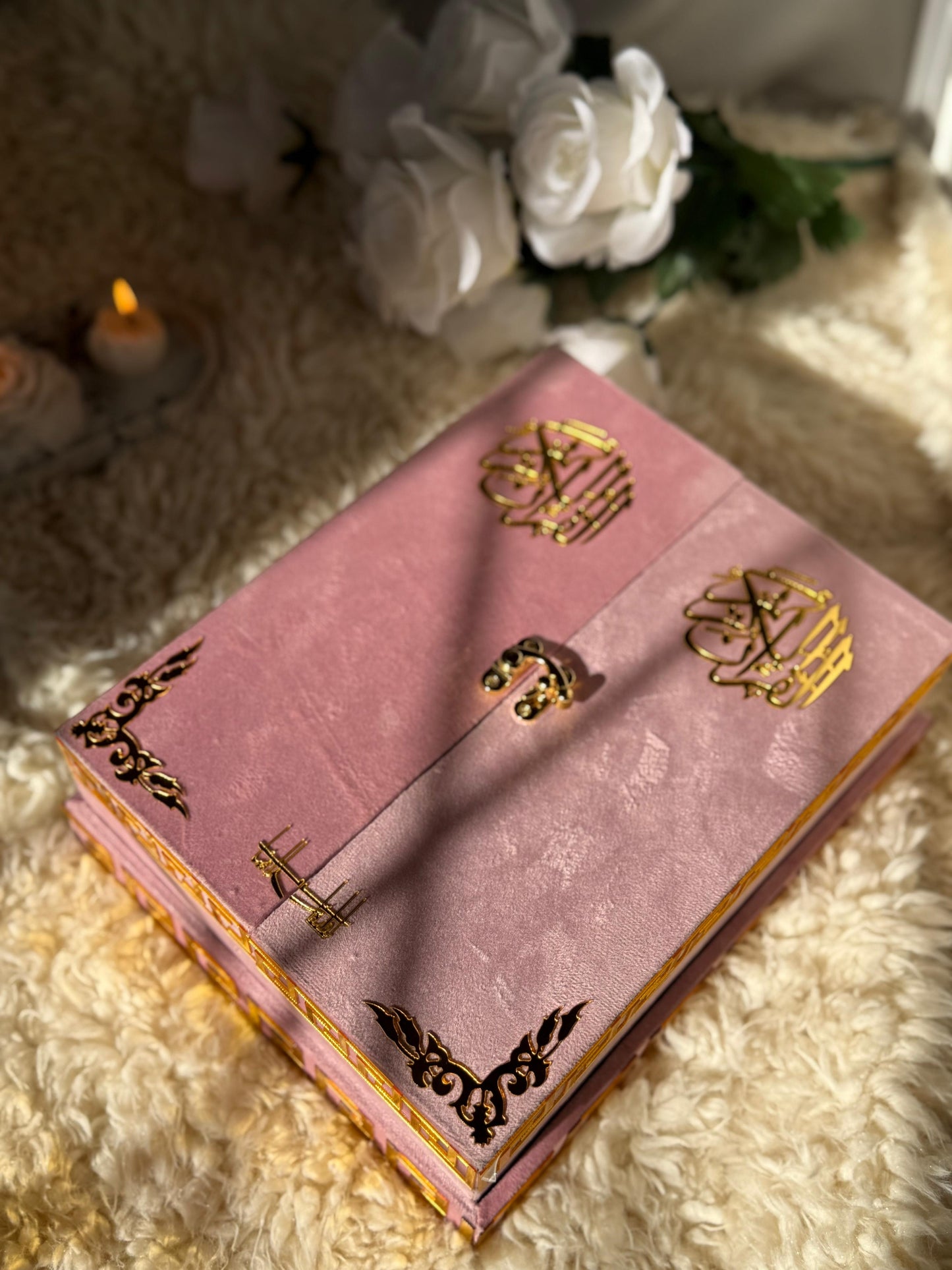 Al Kitab Pink Velvet Standing Quran Set