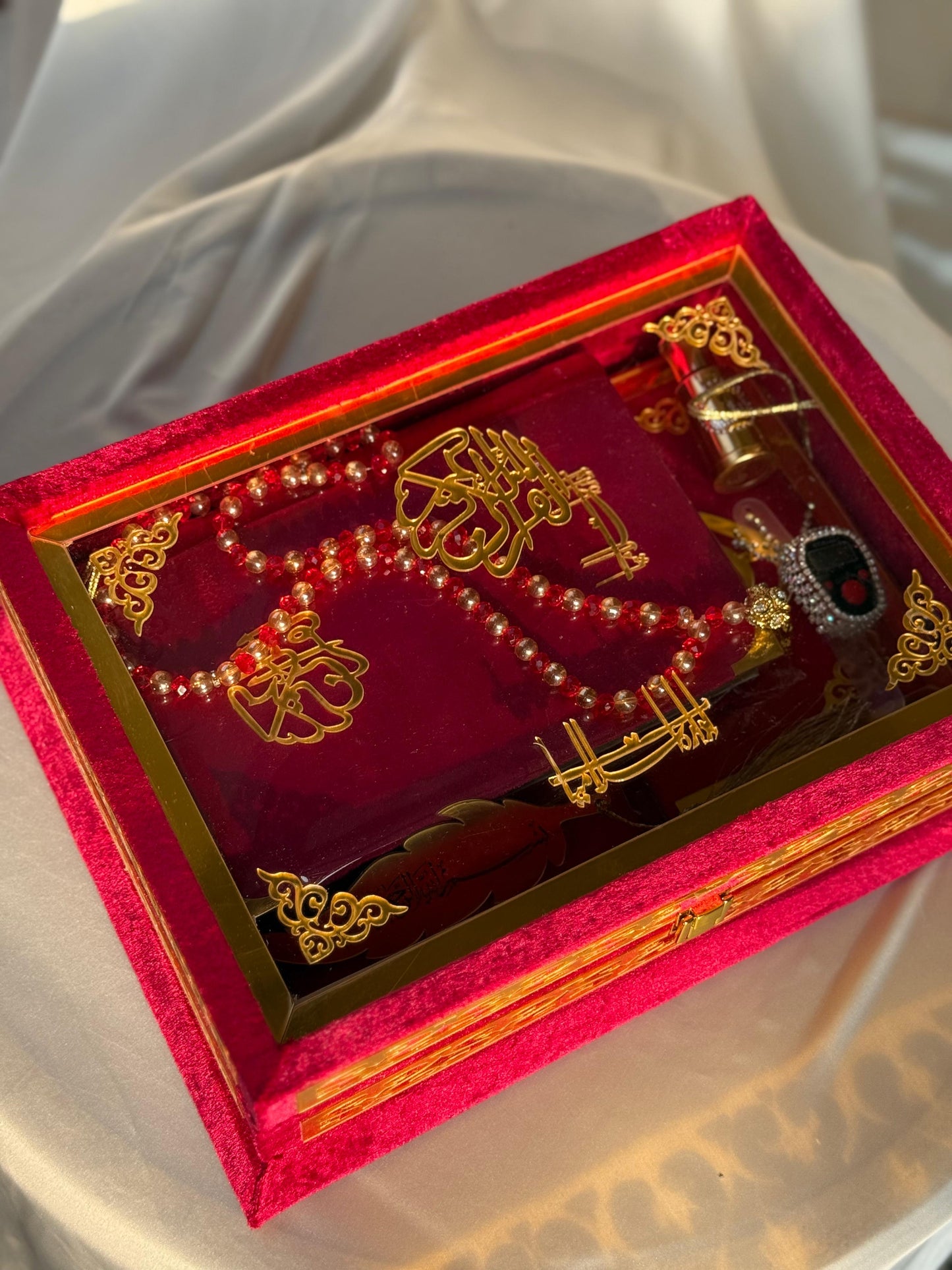 Ziwaj Quran Set , Transparent Bridal Velvet Red Quran Set , ittar , Tasbeeh , velvet Rahal , Counter Tasbeeh , Book Mark , Matching Janamz