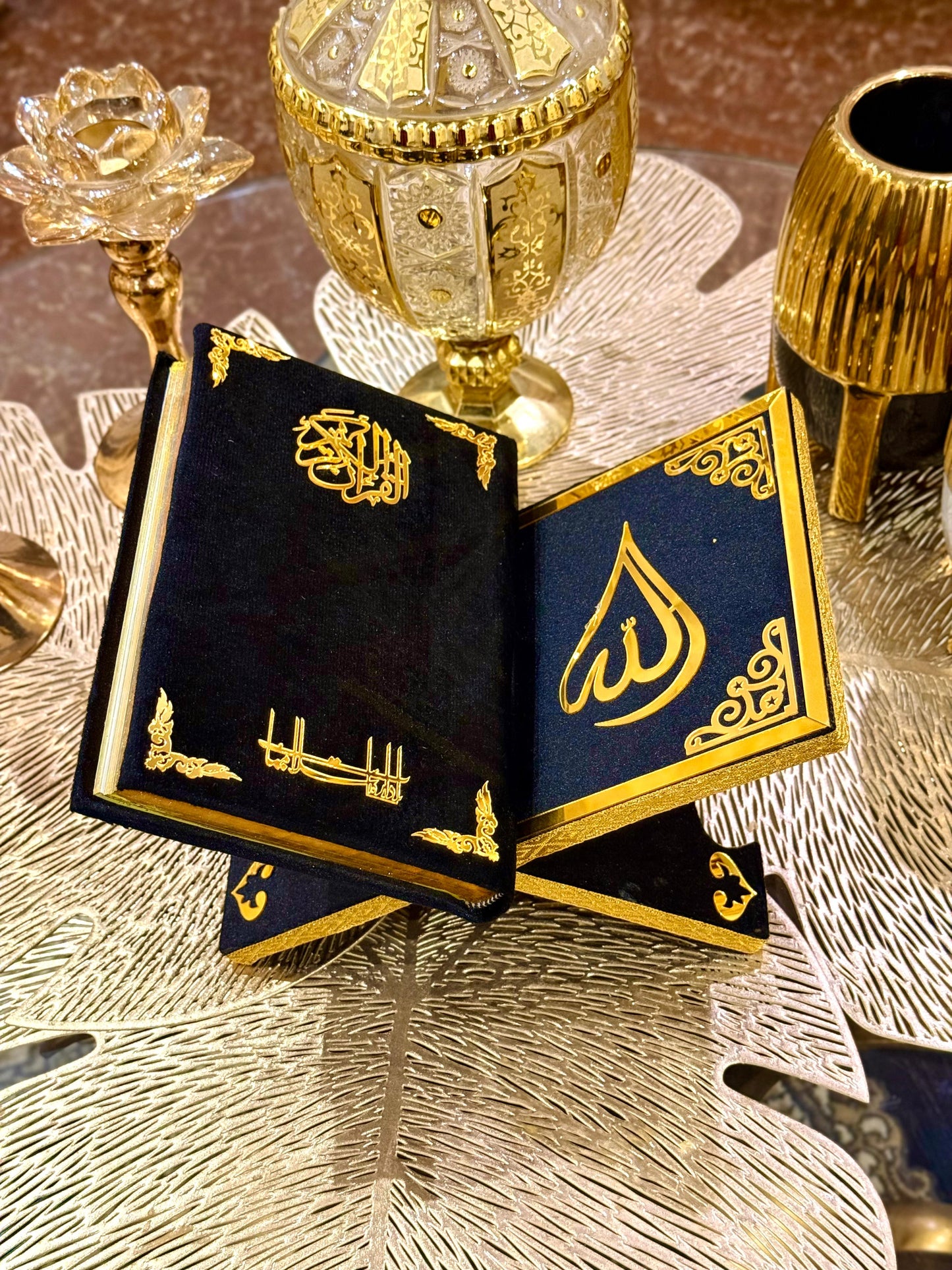Decorative Muslim Golden Velvet Rehal Quran Holder Stand online Decorative Muslim black Velvet Rehal Quran Holder Stand online available at Idara-e-Islamiat. ideal for wedding gift at affordable Price.