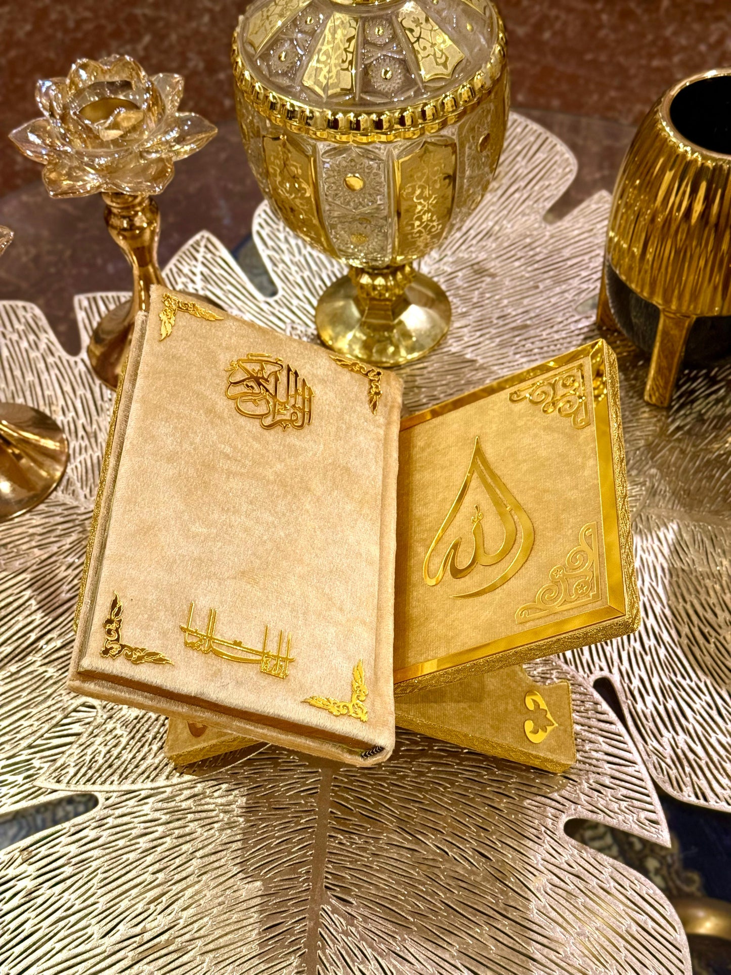 Decorative Muslim Friendly Golden Velvet Rehal Quran Holder Stand for Quran recitation. Online available at Idara-e-Islamiat. ideal for wedding gift at affordable Price.