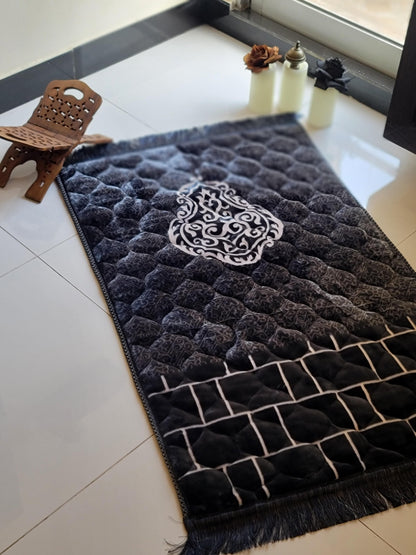 قران مجید مع بکس خانہ کعبہ/ Kaaba Quran with Kaaba Box