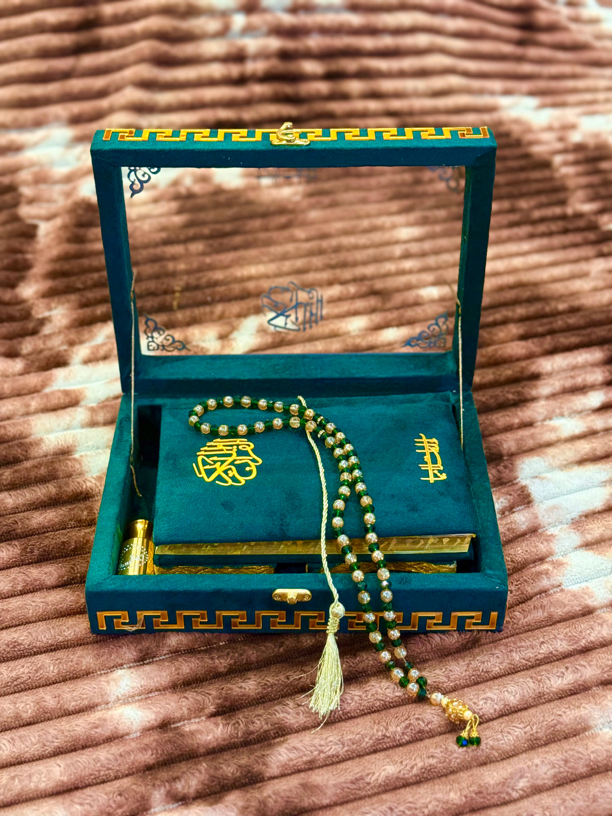 Noor Quran Set with Box Green | Perfect Islamic Gift