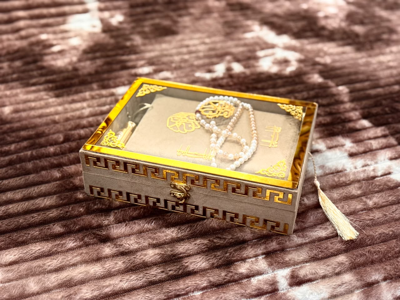 Noor Golden Quran Set- نور گولڈن قرآن سیٹ | Bridal Wedding Islamic Gift