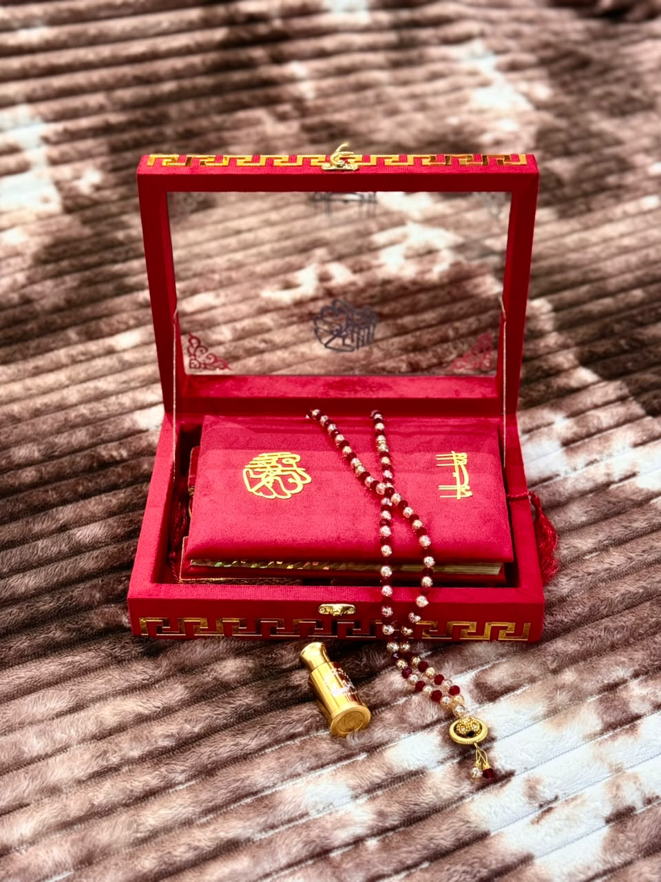 Noor Red Quran Set - نور سرخ قرآن سیٹ | Bridal Wedding Islamic Gift