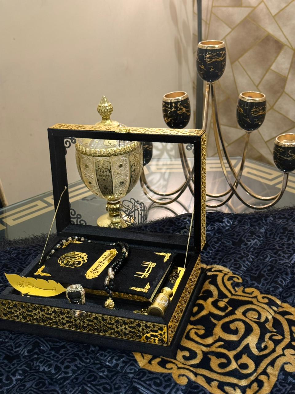 Signature Ziwaj Transparent Quran Set - Black