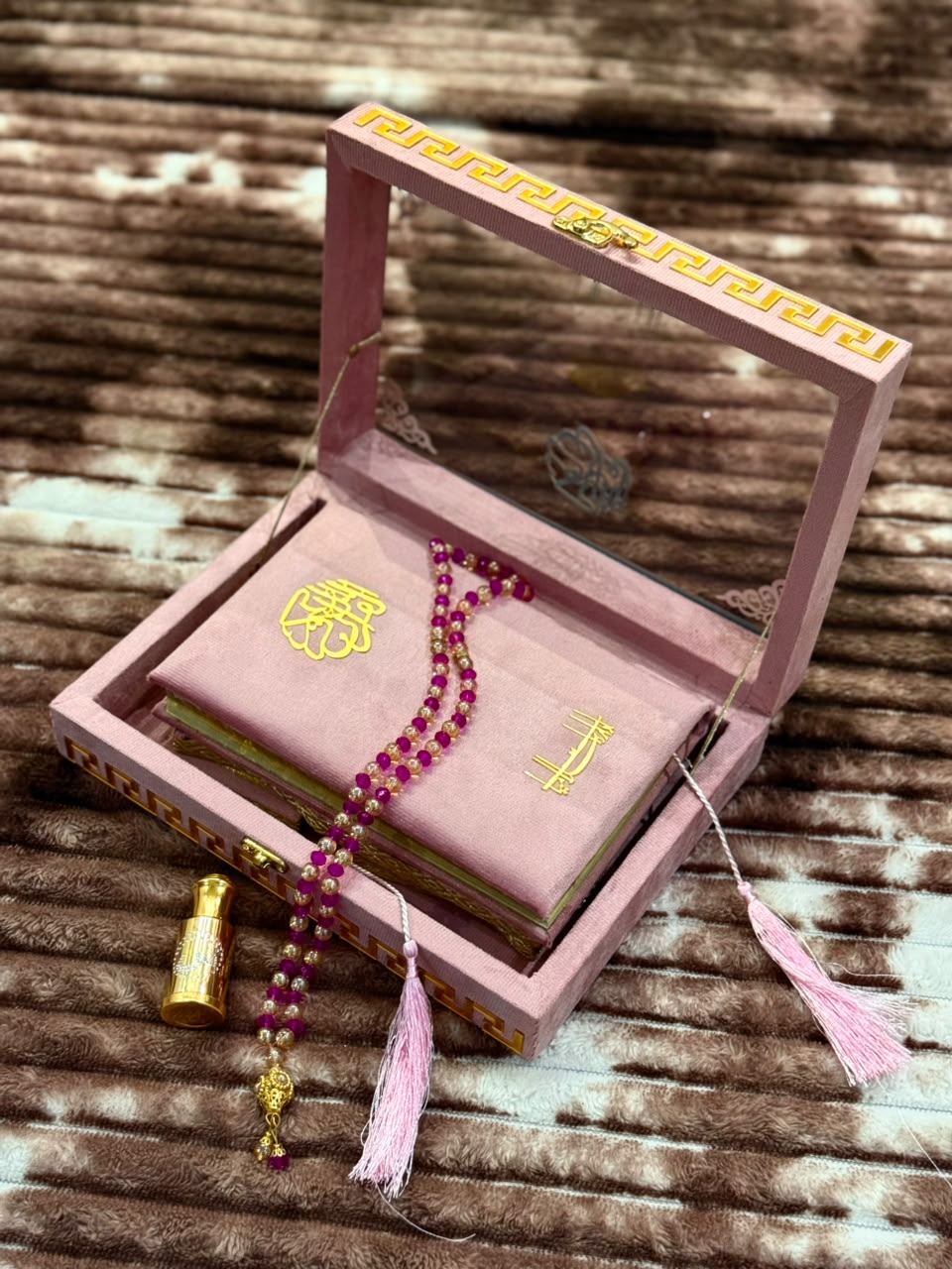 Noor Pink  Quran Set- نور پنک قرآن سیٹ | Bridal Wedding Islamic Gift