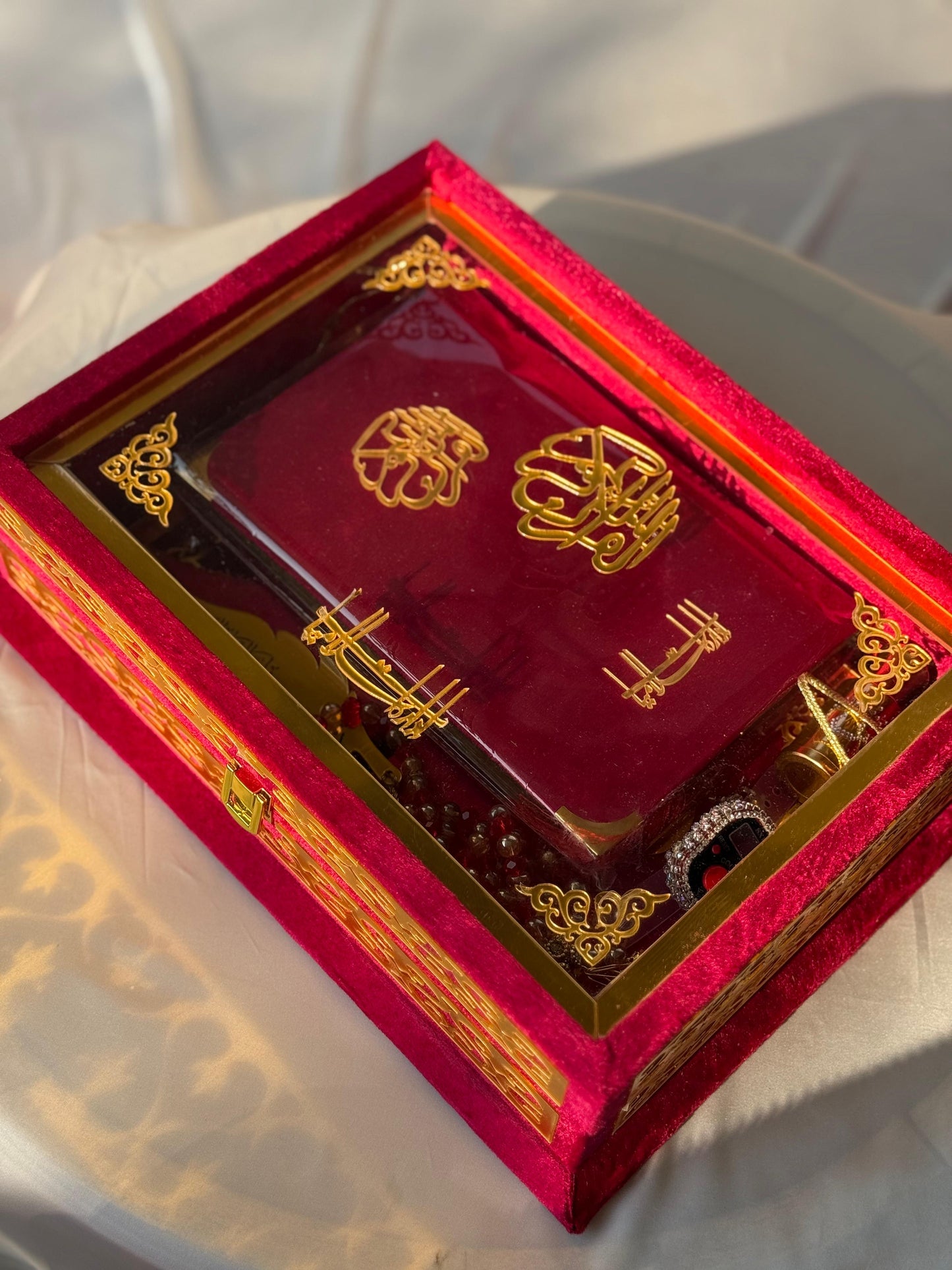 Ziwaj Quran Set , Transparent Bridal Velvet Red Quran Set , ittar , Tasbeeh , velvet Rahal , Counter Tasbeeh , Book Mark , Matching Janamz